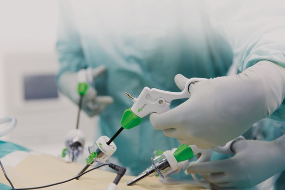 Instruments chirurgicaux Mölnlycke pour la cœlioscopie